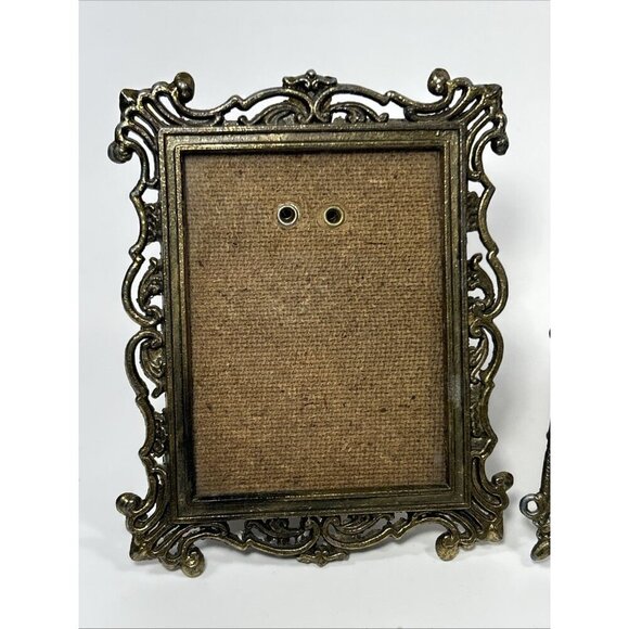 Vintage Pair Of Ornate Small 3.5" x 4.5 Brass Metal Picture Frame made in Italy - Picture 4 of 10